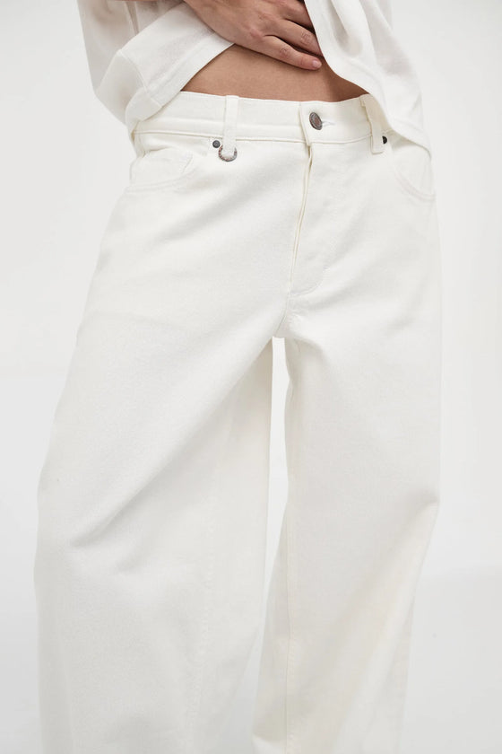Neuw Denim Nancy Barrel White