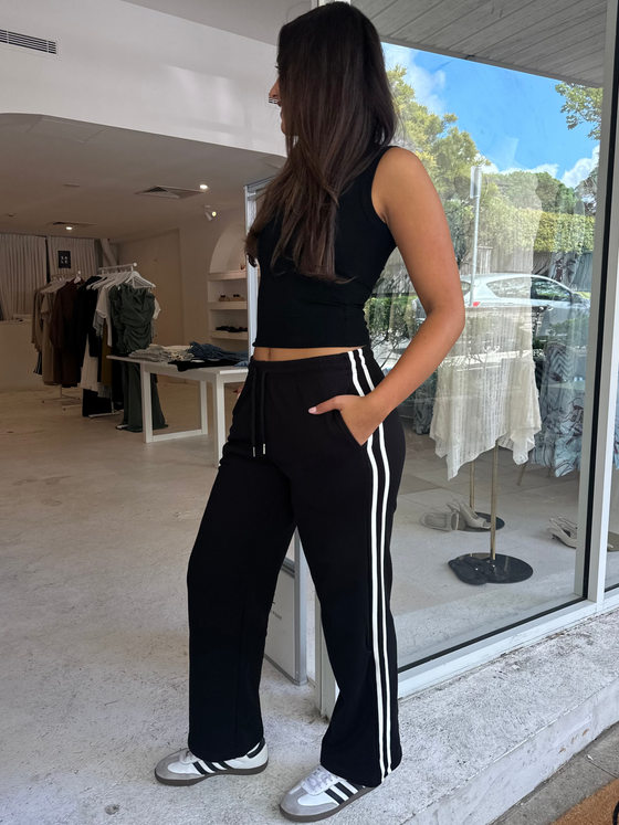 Button Front Ribbed Tank Black