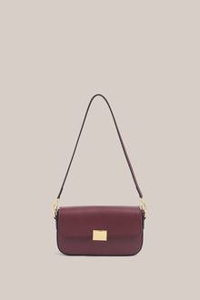  Vestirsi Isla Bourdeaux Shoulder Bag